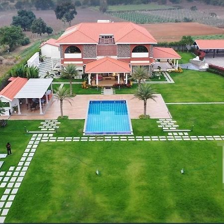 Redhomex Cove Castle Villa Hyderabad Bagian luar foto