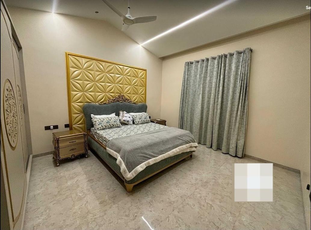 Redhomex Cove Castle Villa Hyderabad Bagian luar foto
