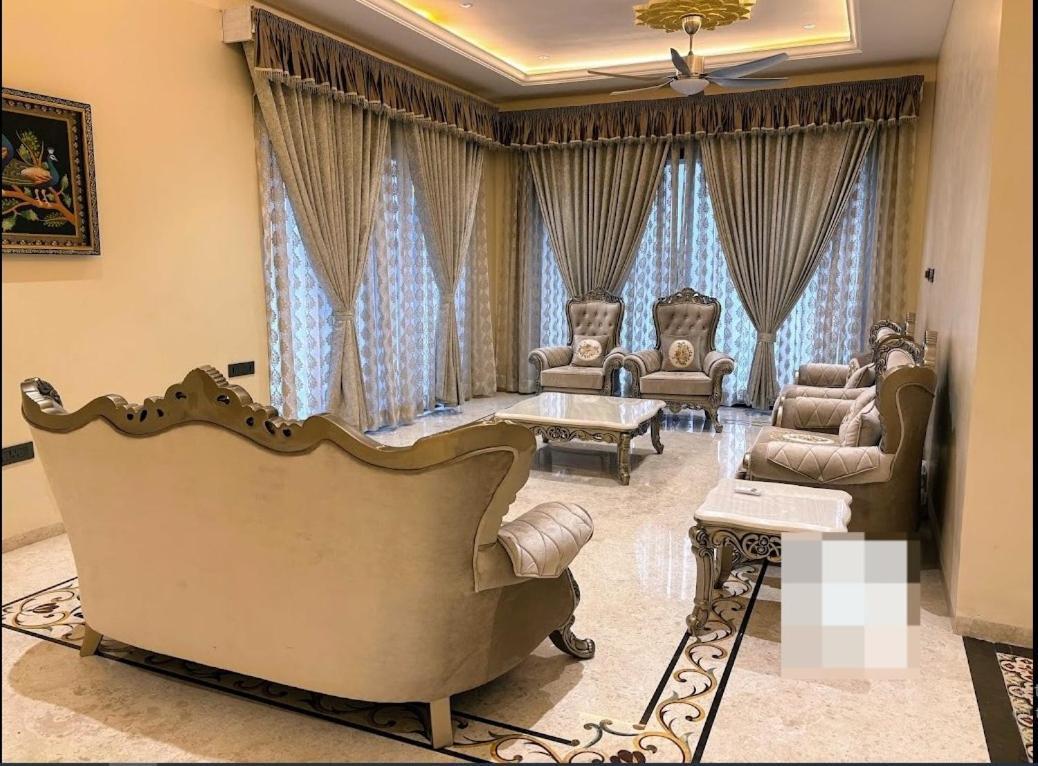 Redhomex Cove Castle Villa Hyderabad Bagian luar foto
