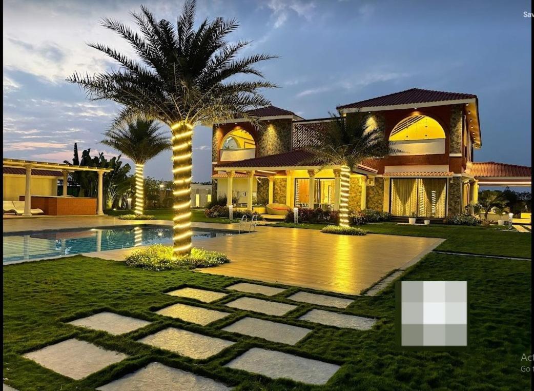 Redhomex Cove Castle Villa Hyderabad Bagian luar foto